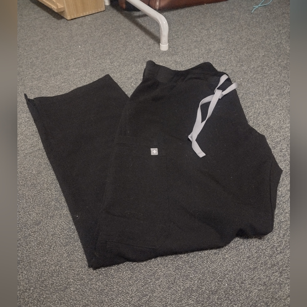 Figs Small Scrub Bottom Bundle - image 4